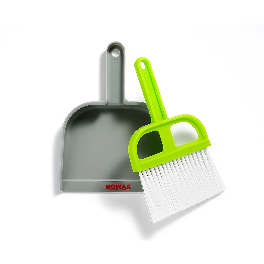 Dust Pan With Brush 001 — Colour 1